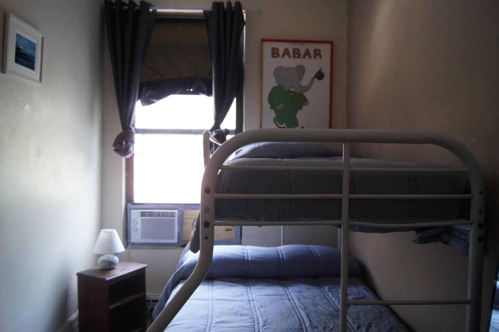 Macaw Guest House New York Exterior photo